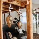 Liebevolles Renoviertes Haus Anno 1858! Prázdninový dům
